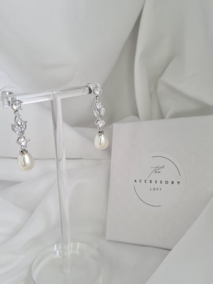 Amelia Silver diamond and pearl earrings