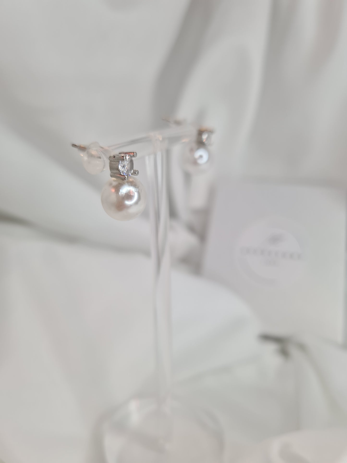 Brianna earrings- pearl and diamond