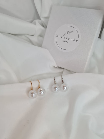 Cora earrings- pearl ( available in gold or silver)