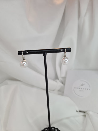 Cora earrings- pearl ( available in gold or silver)