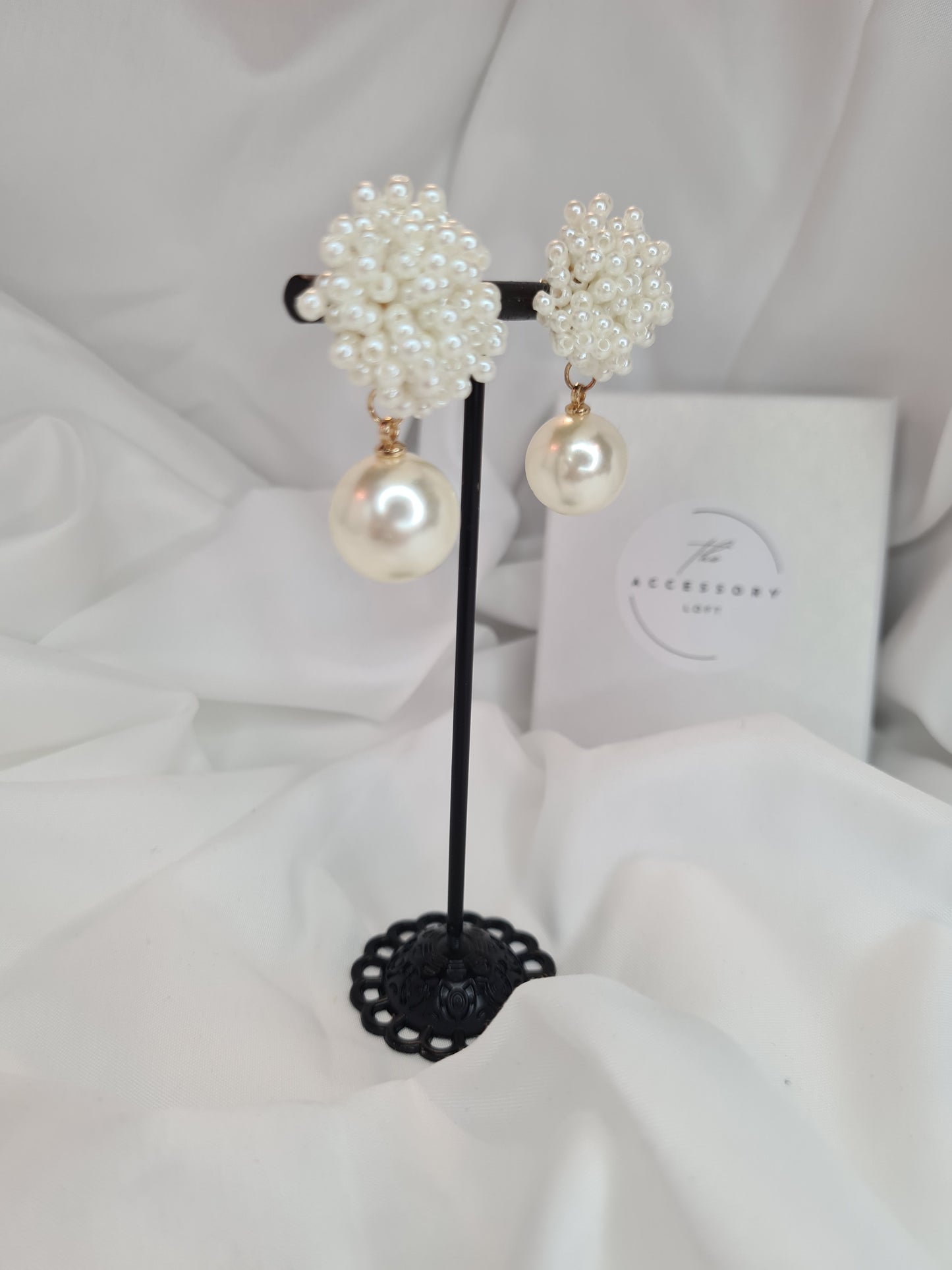 Denise pearl cluster with pearl drop earrings