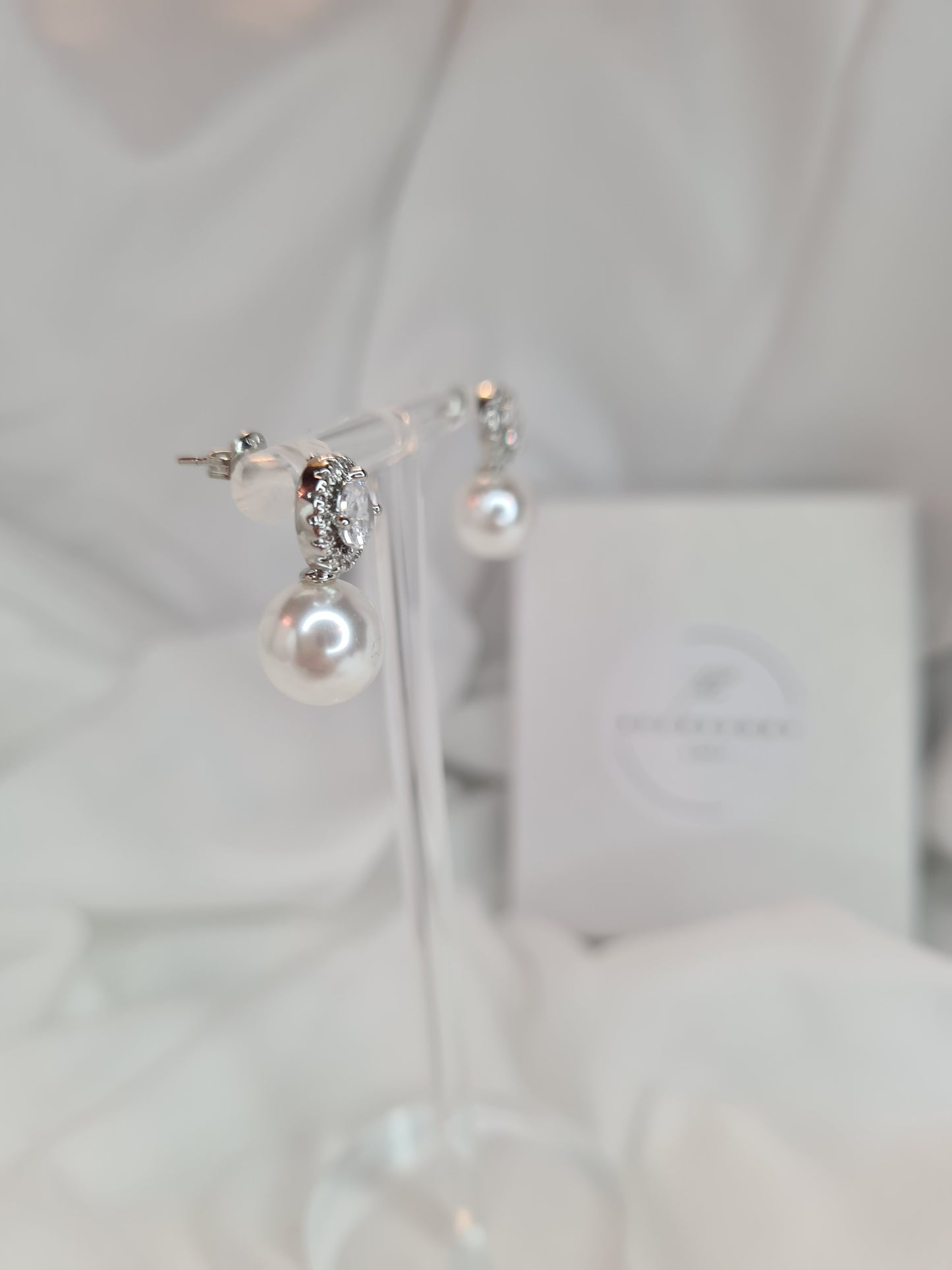 Elaine diamond and pearl earrings