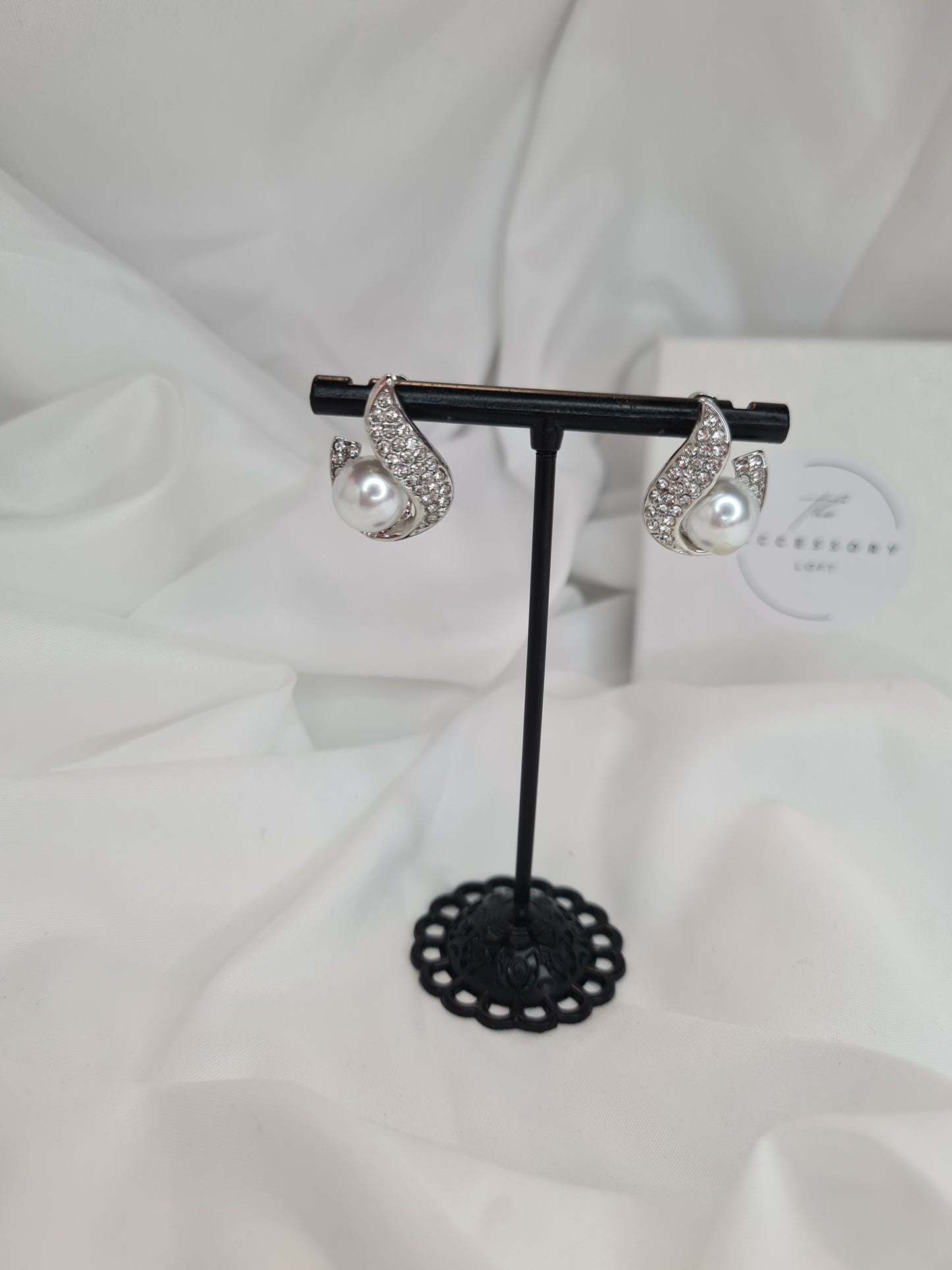 Fiona Pearl and Diamond Earrings ( gold or silver)