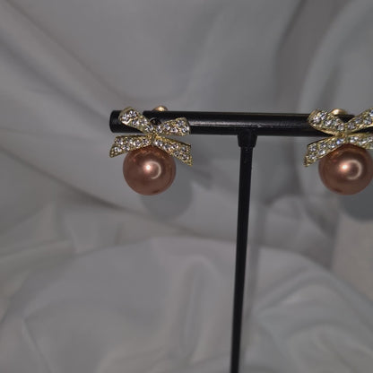 Caroline bow Earrings- bronze pearl